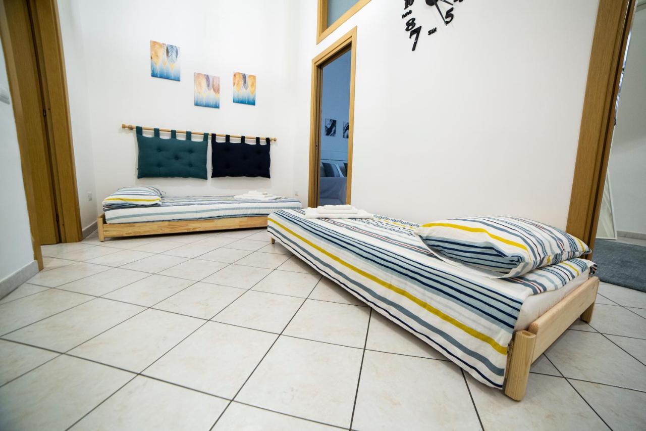 Bnb Al Centro E Meglio, Napoli Apartment Exterior photo